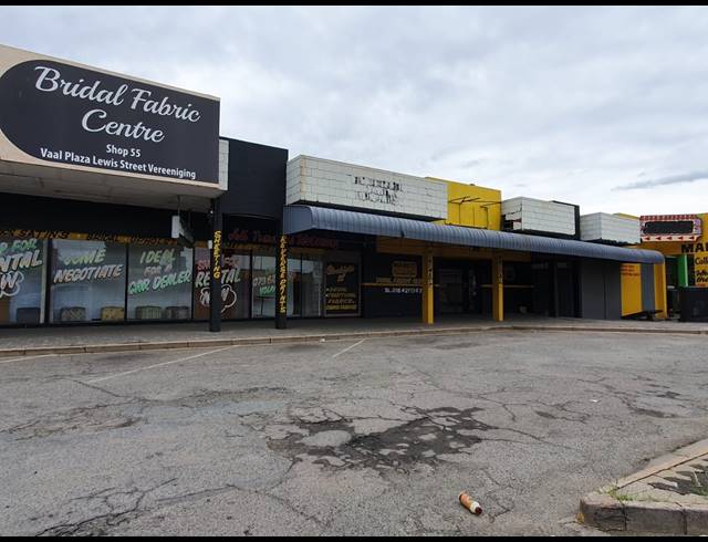 2,000M² RETAIL FOR SALE IN VEREENIGING CENTRAL